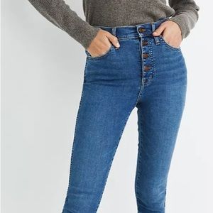 Madewell 10” High-Rise Skinny Jeans in Mackey Wash Button Front Edition Size 26